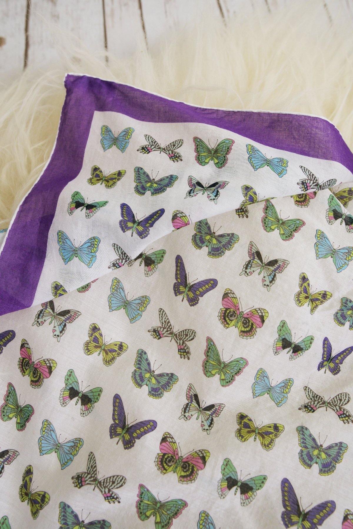 Vintage 70's Gucci Butterfly Scarf-closiTherapi | vinTage