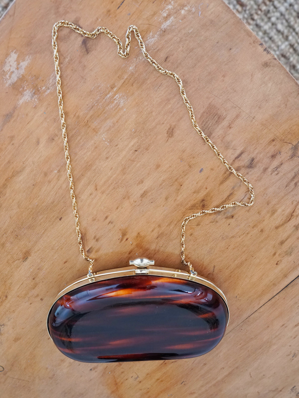 Vintage 70's Tortoise Hard Shell Bag-closiTherapi | vinTage