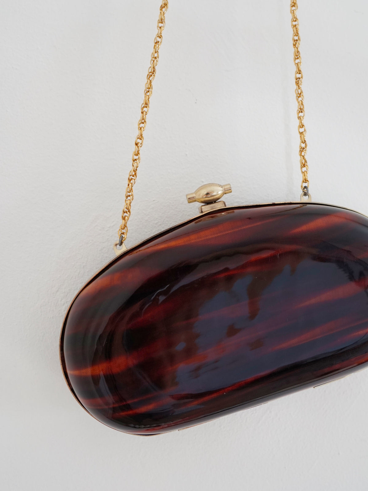 Vintage 70's Tortoise Hard Shell Bag-closiTherapi | vinTage