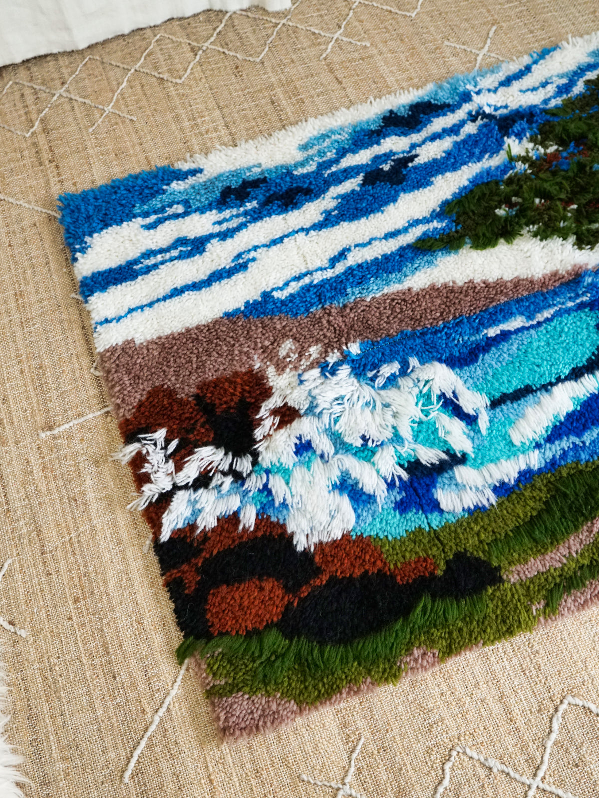 Vintage 70's Tree Landscape Latch Hook Fiber Wall Art-closiTherapi | vinTage