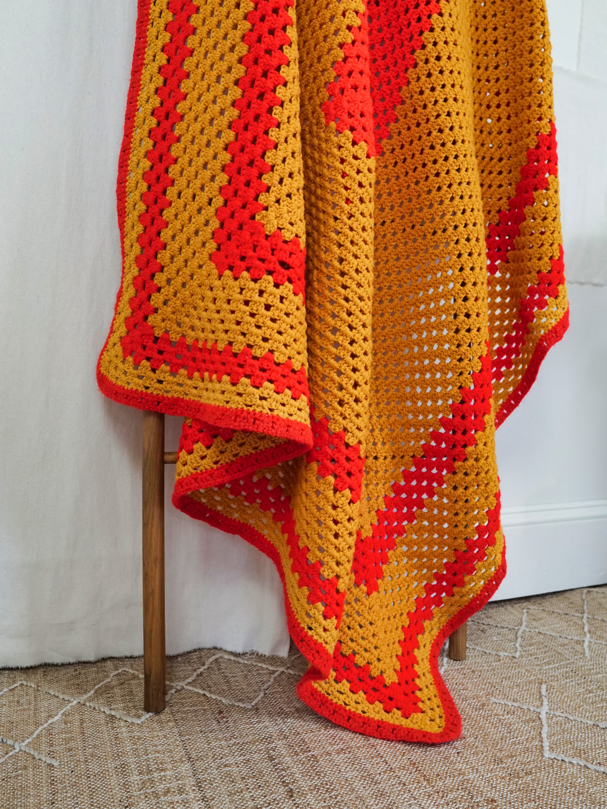 Vintage 70's Turmeric Crochet Blanket-closiTherapi | vinTage