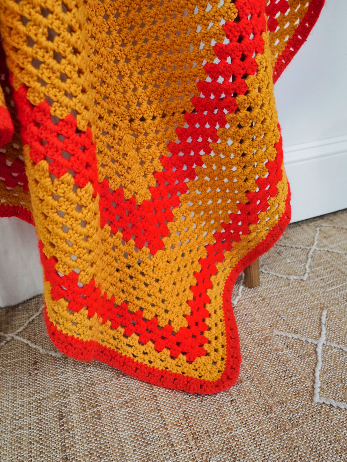 Vintage 70's Turmeric Crochet Blanket-closiTherapi | vinTage