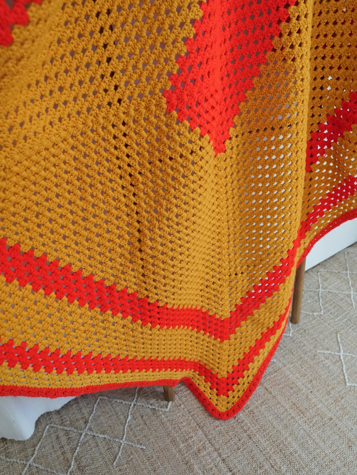 Vintage 70's Turmeric Crochet Blanket-closiTherapi | vinTage