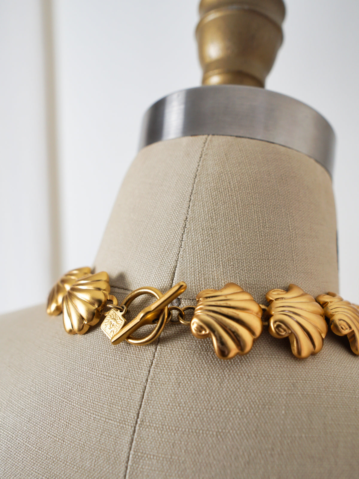 Vintage seashell cheap necklace
