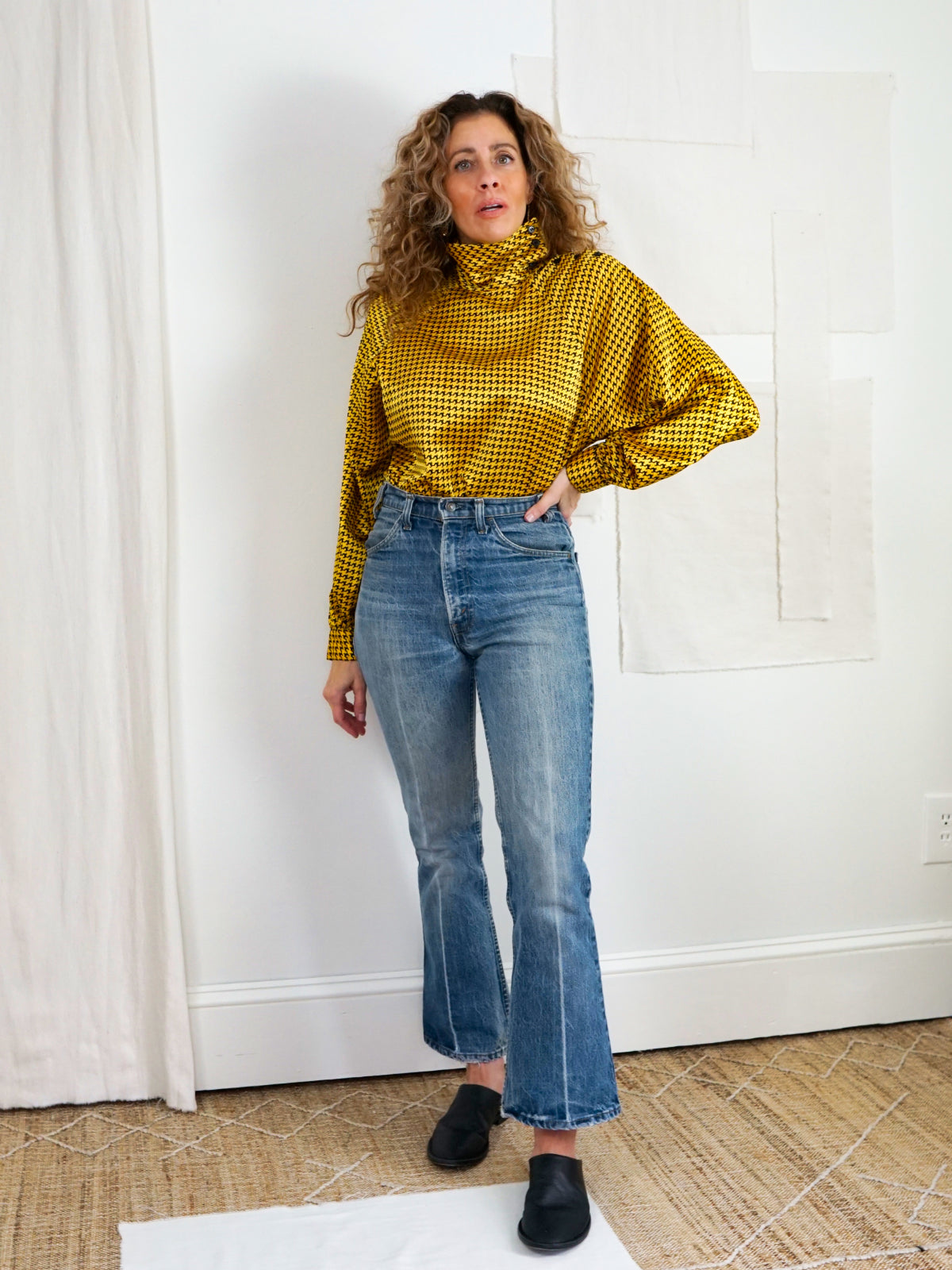 Vintage 80's Golden Houndstooth Blouse-closiTherapi | vinTage