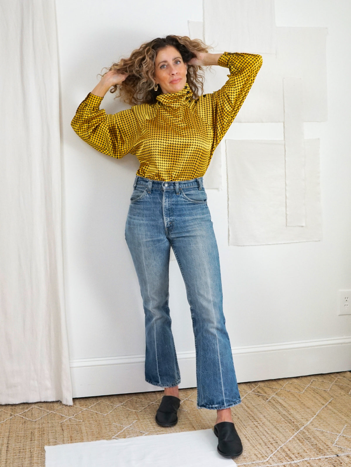 Vintage 80's Golden Houndstooth Blouse-closiTherapi | vinTage