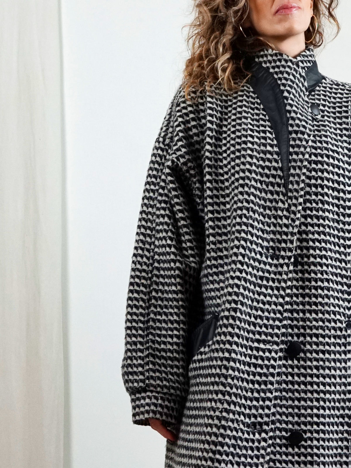 Vintage 80's Houndstooth Leather Wool Coat-closiTherapi | vinTage