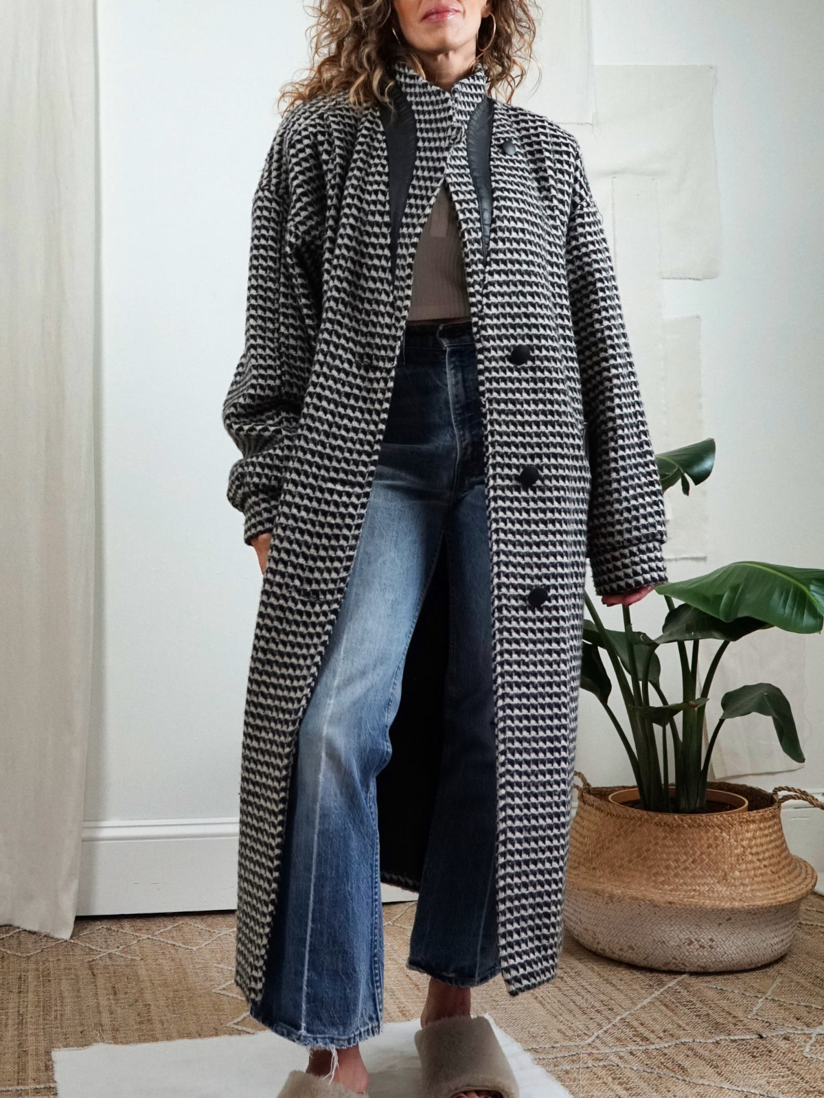 Vintage 80's Houndstooth Leather Wool Coat-closiTherapi | vinTage