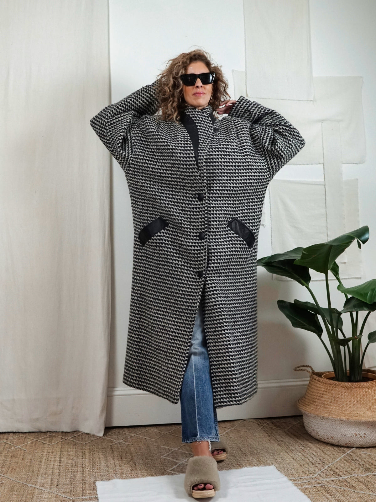 Vintage 80's Houndstooth Leather Wool Coat-closiTherapi | vinTage