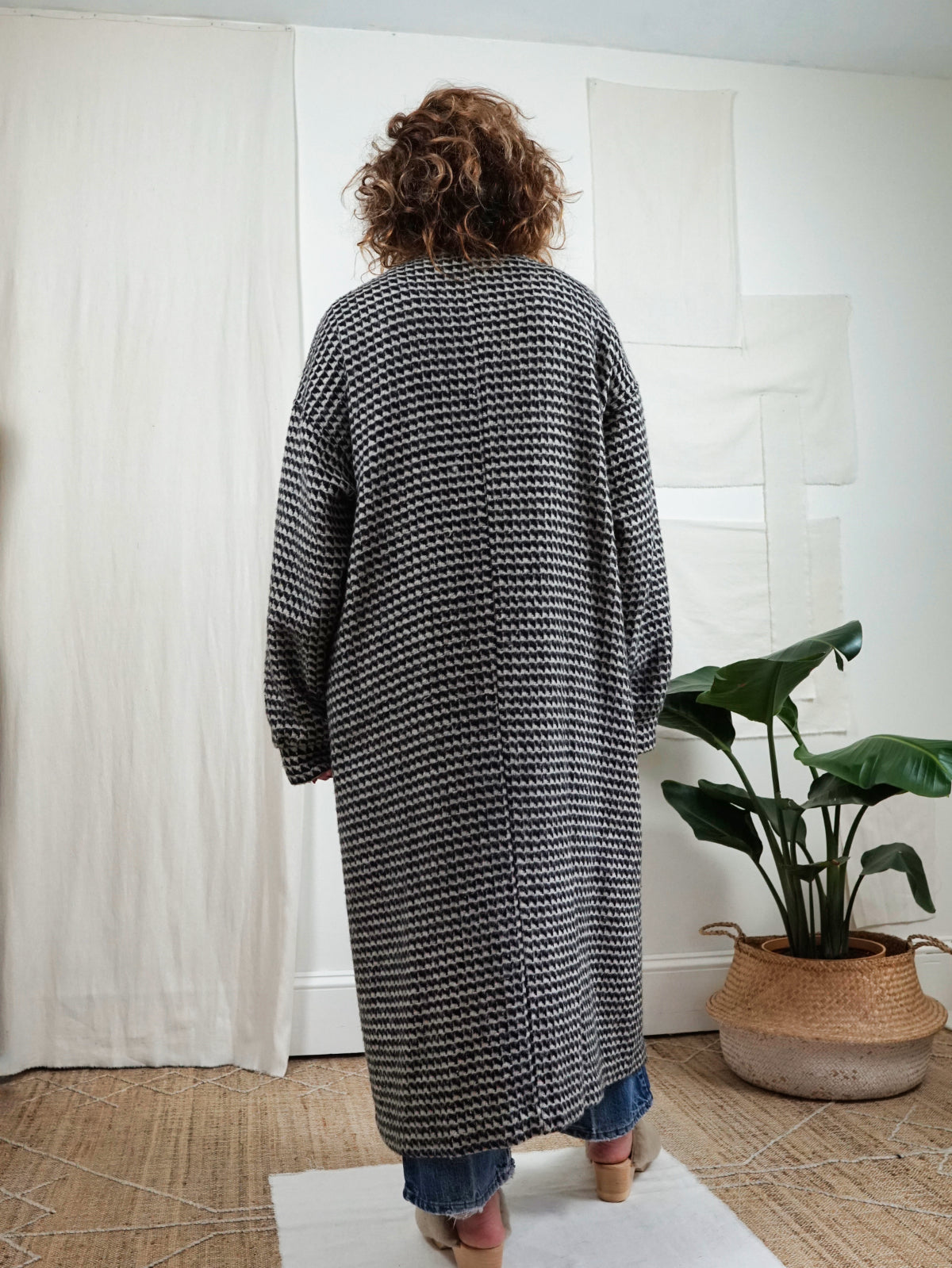 Vintage 80's Houndstooth Leather Wool Coat-closiTherapi | vinTage