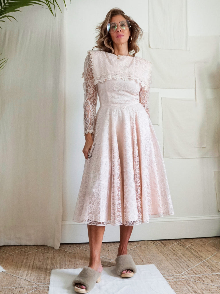 Vintage-80s-Pink-Lace-Gunne-