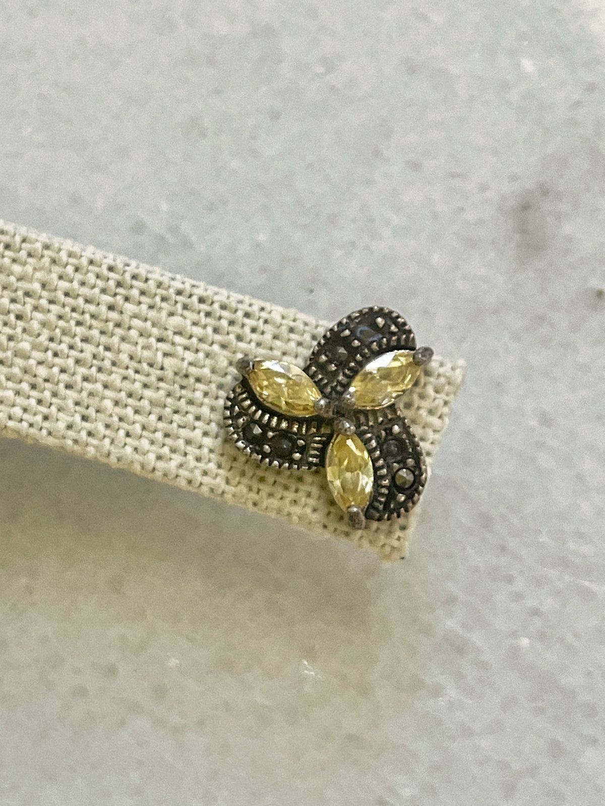 Vintage 80's Silver Citrine Pinwheel Earrings-closiTherapi | vinTage