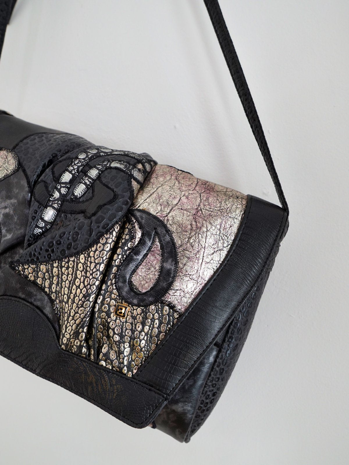 Vintage 80 s Wild Snakeskin Patchwork Bag therapi