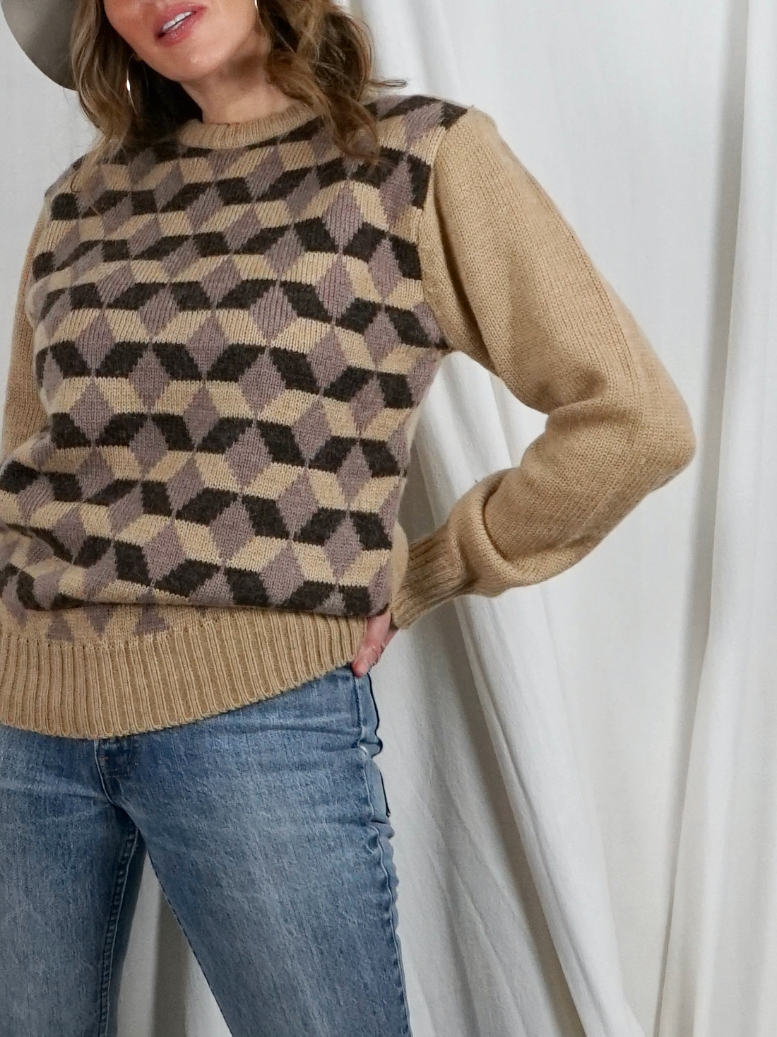 Vintage Abstract Argyle Sweater-closiTherapi | vinTage