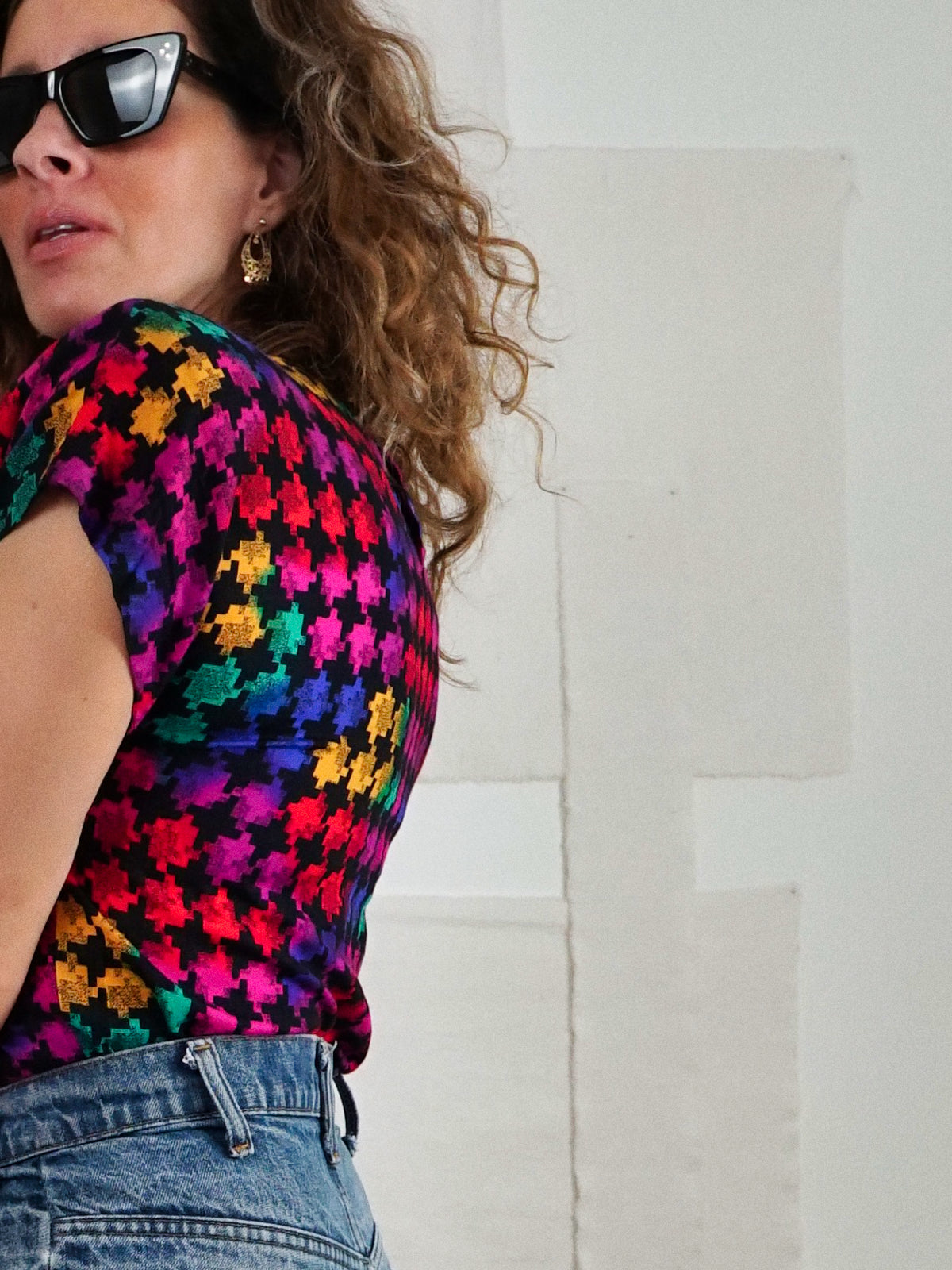 Vintage Abstract Rainbow Top-closiTherapi | vinTage