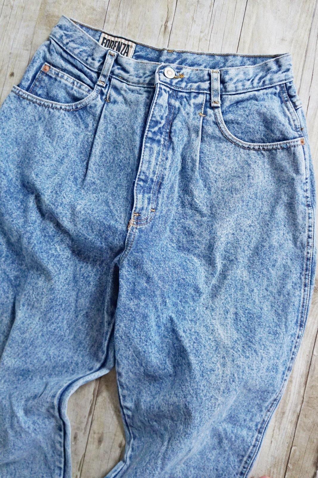 Vintage Acid Wash Jeans - 30