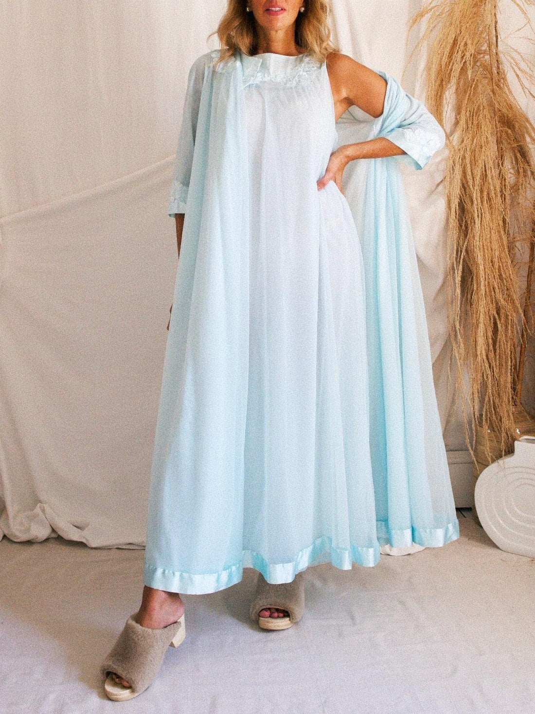 Vintage Aqua Chiffon Peignoir Set-closiTherapi | vinTage