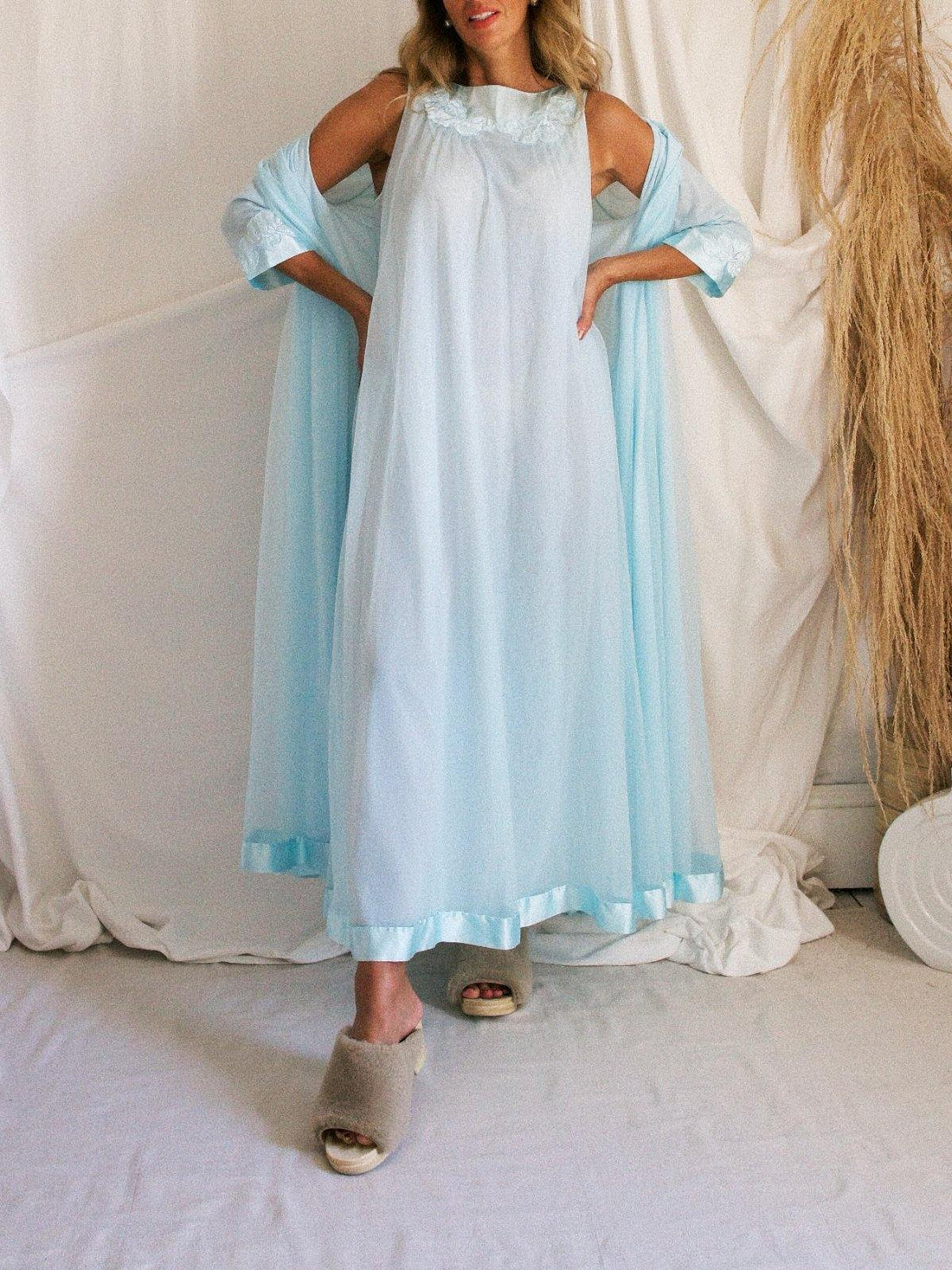 Vintage Aqua Chiffon Peignoir Set-closiTherapi | vinTage