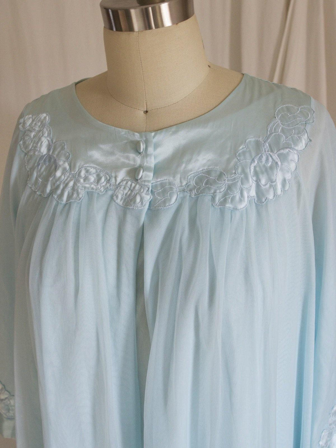 Vintage Aqua Chiffon Peignoir Set-closiTherapi | vinTage