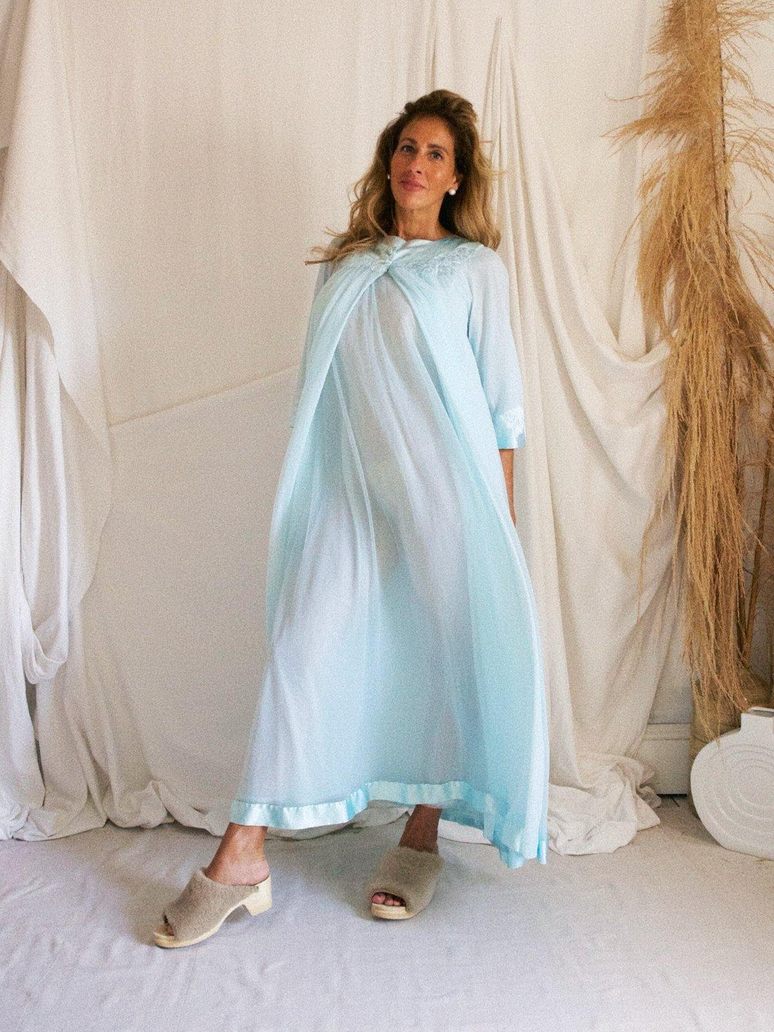 Vintage Aqua Chiffon Peignoir Set-closiTherapi | vinTage