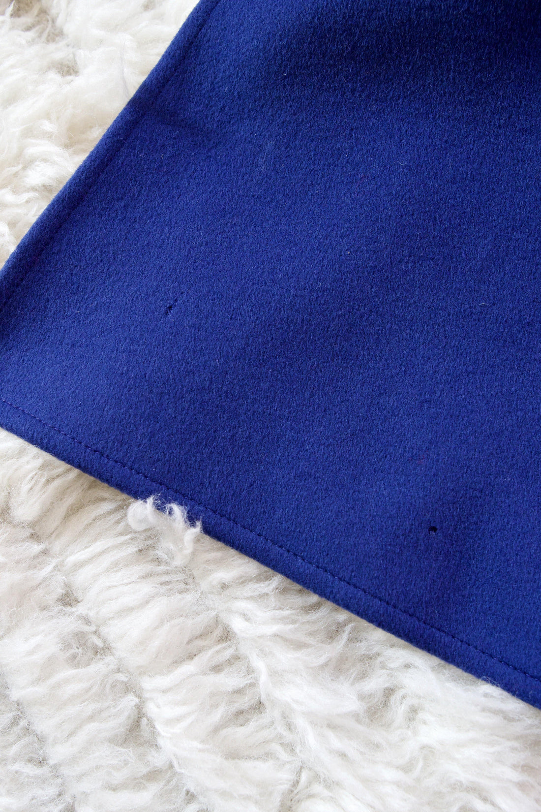 Vintage Avant Garde Wool Scarf Coat-closiTherapi | vinTage