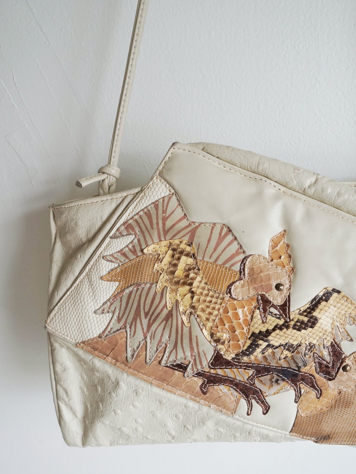 Vintage Bird Motif Leather Bag-closiTherapi | vinTage