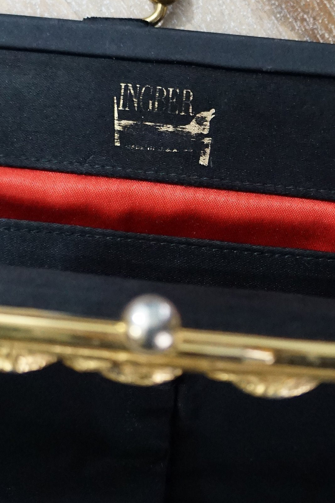Vintage Black Satin Clutch bag-closiTherapi | vinTage