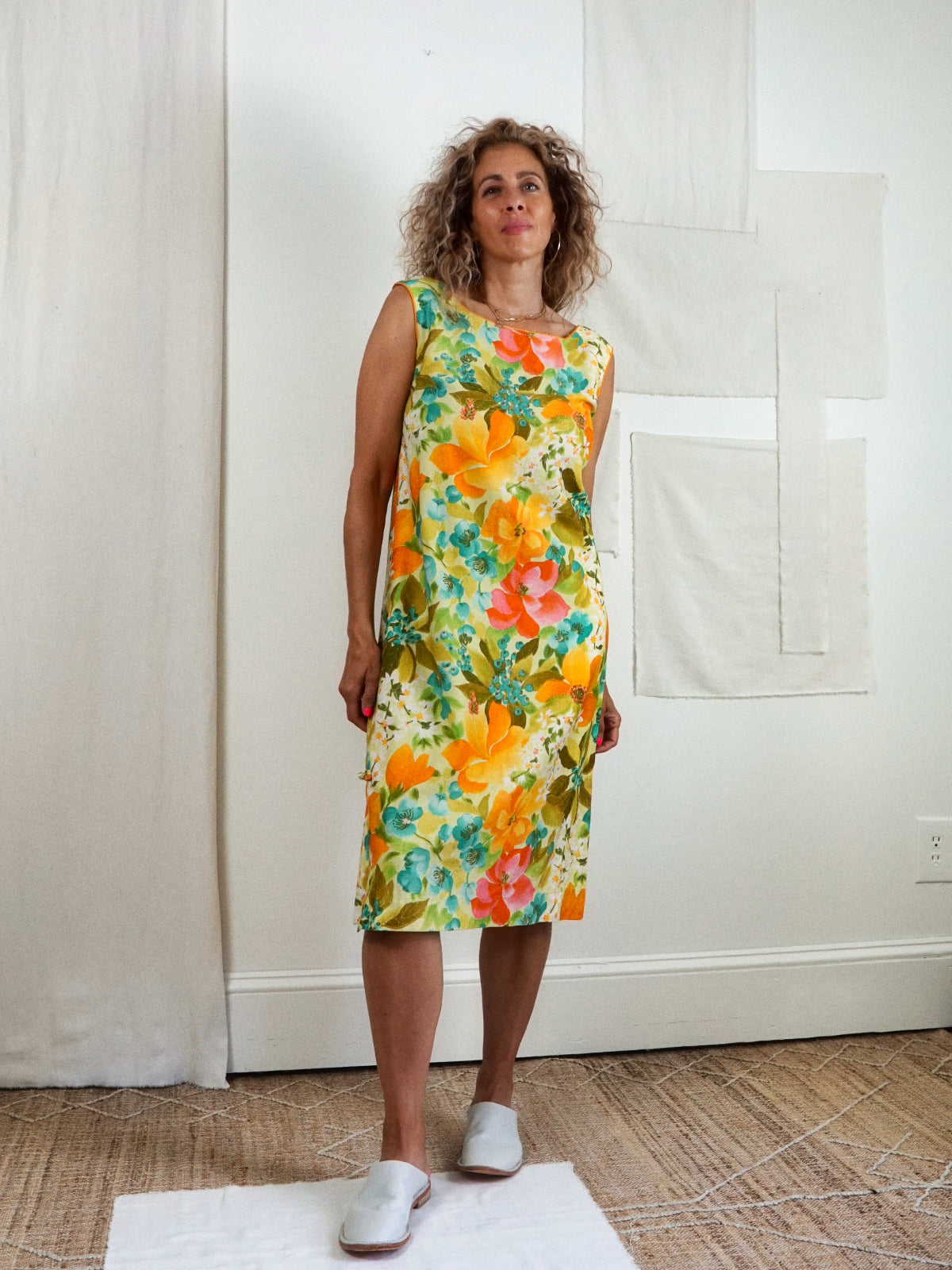 Vintage Blooming Floral Shift Dress-closiTherapi | vinTage
