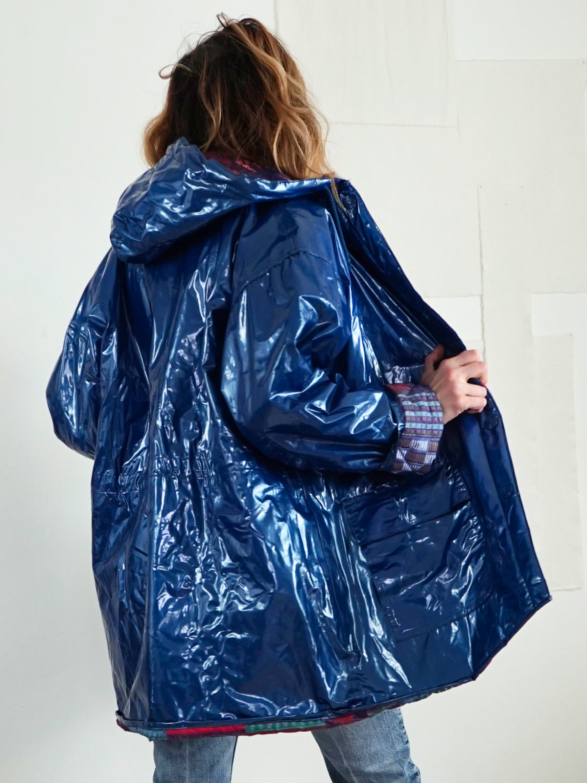 Vintage Blue Metallic Quilted Rain Coat-closiTherapi | vinTage