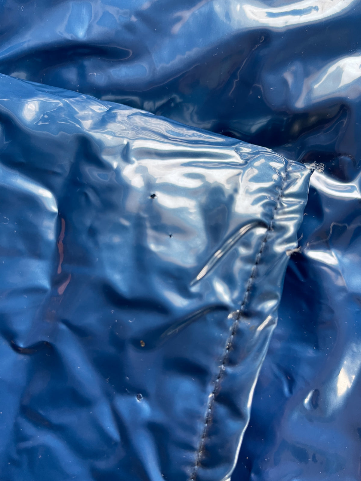 Vintage Blue Metallic Quilted Rain Coat-closiTherapi | vinTage