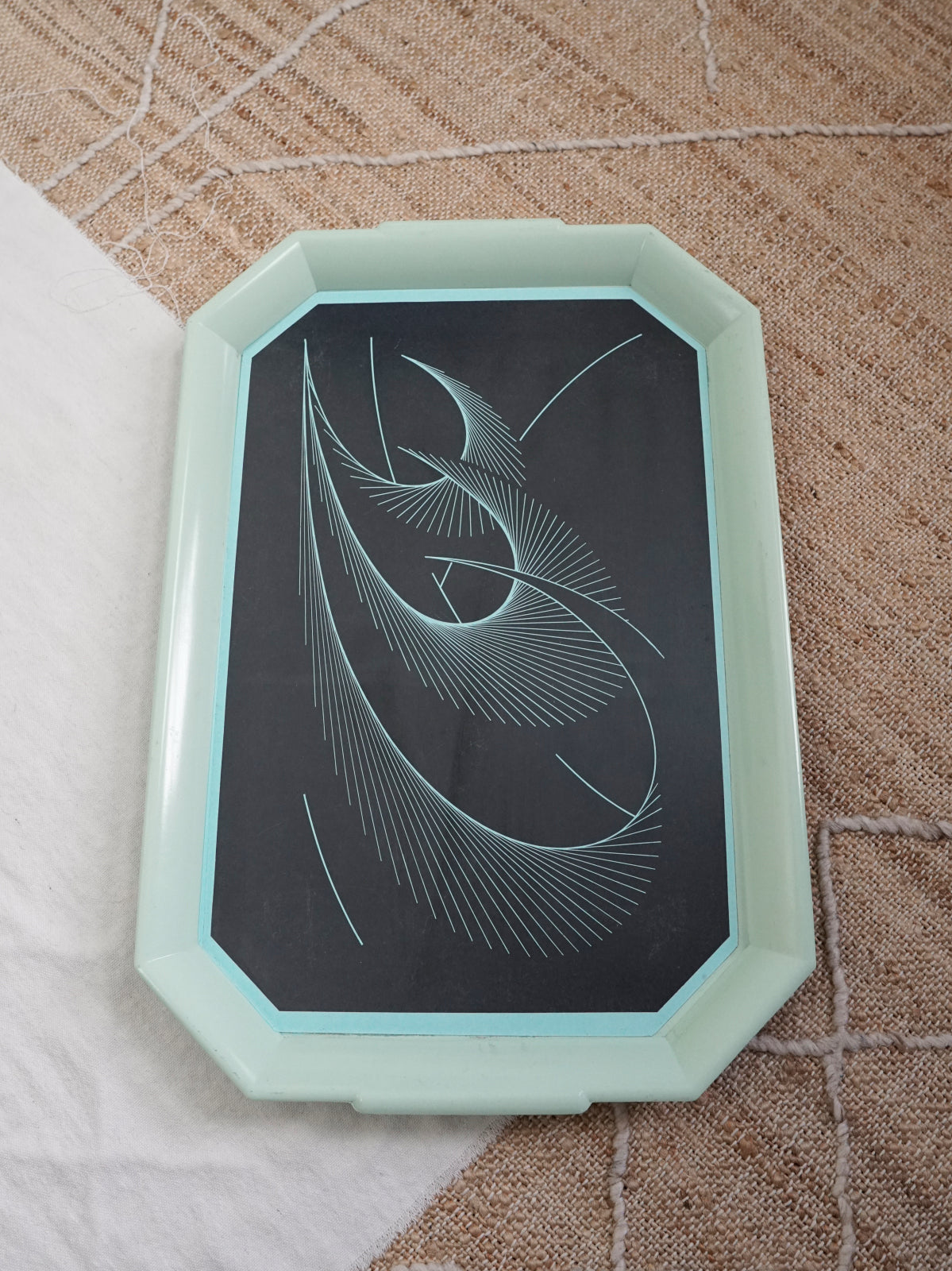 Vintage Boomerang Acrylic Serving Tray-closiTherapi | vinTage