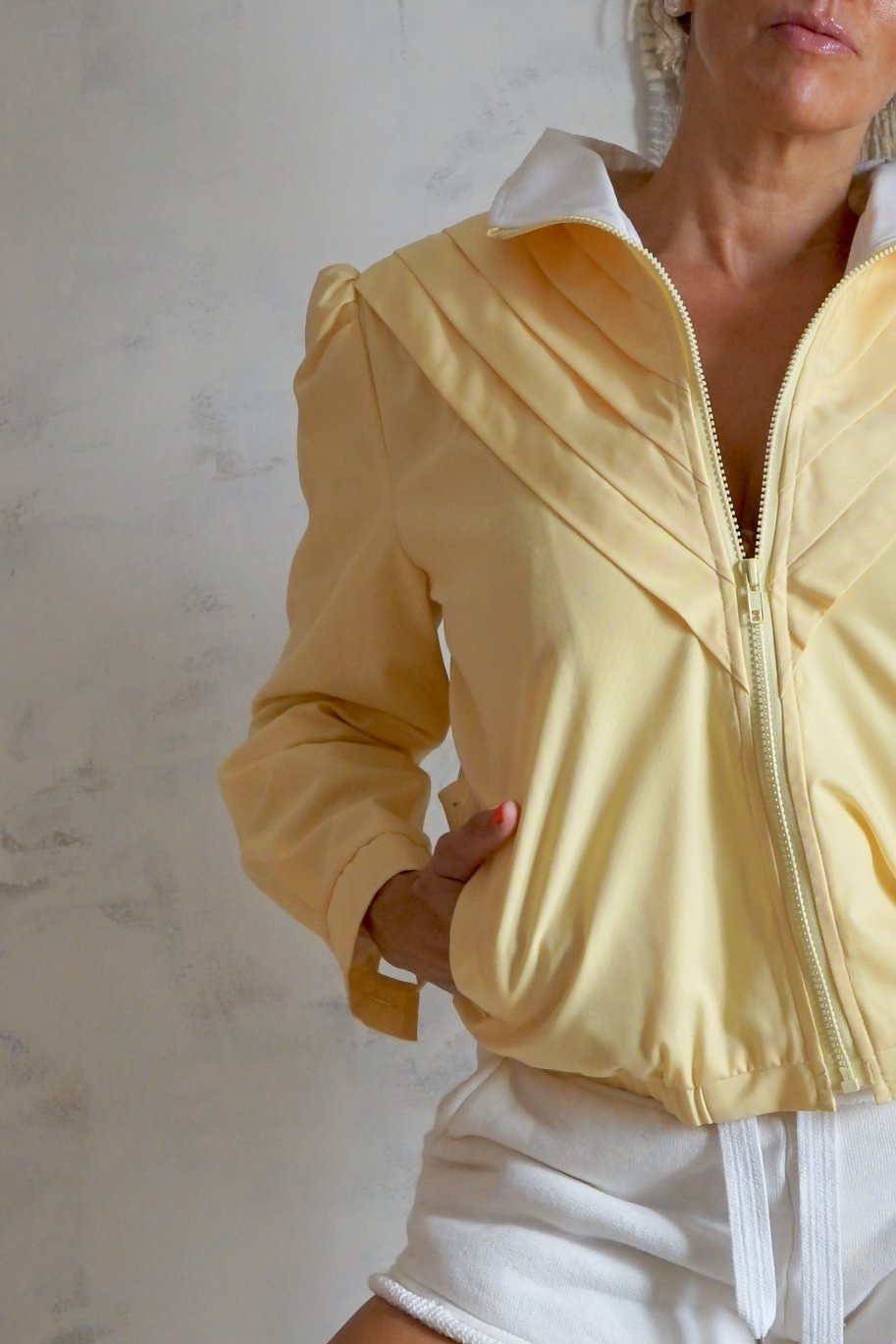 Vintage Buttercream Poplin Jacket-closiTherapi | vinTage