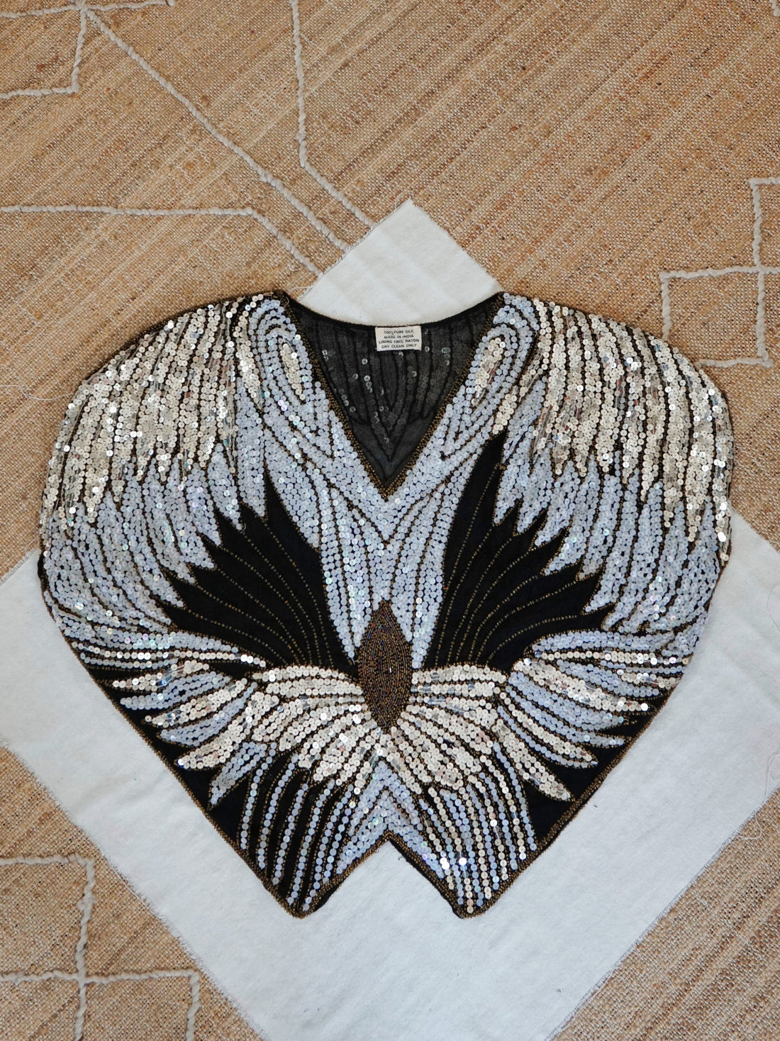 Vintage Butterfly Silk Sequin Top-closiTherapi | vinTage