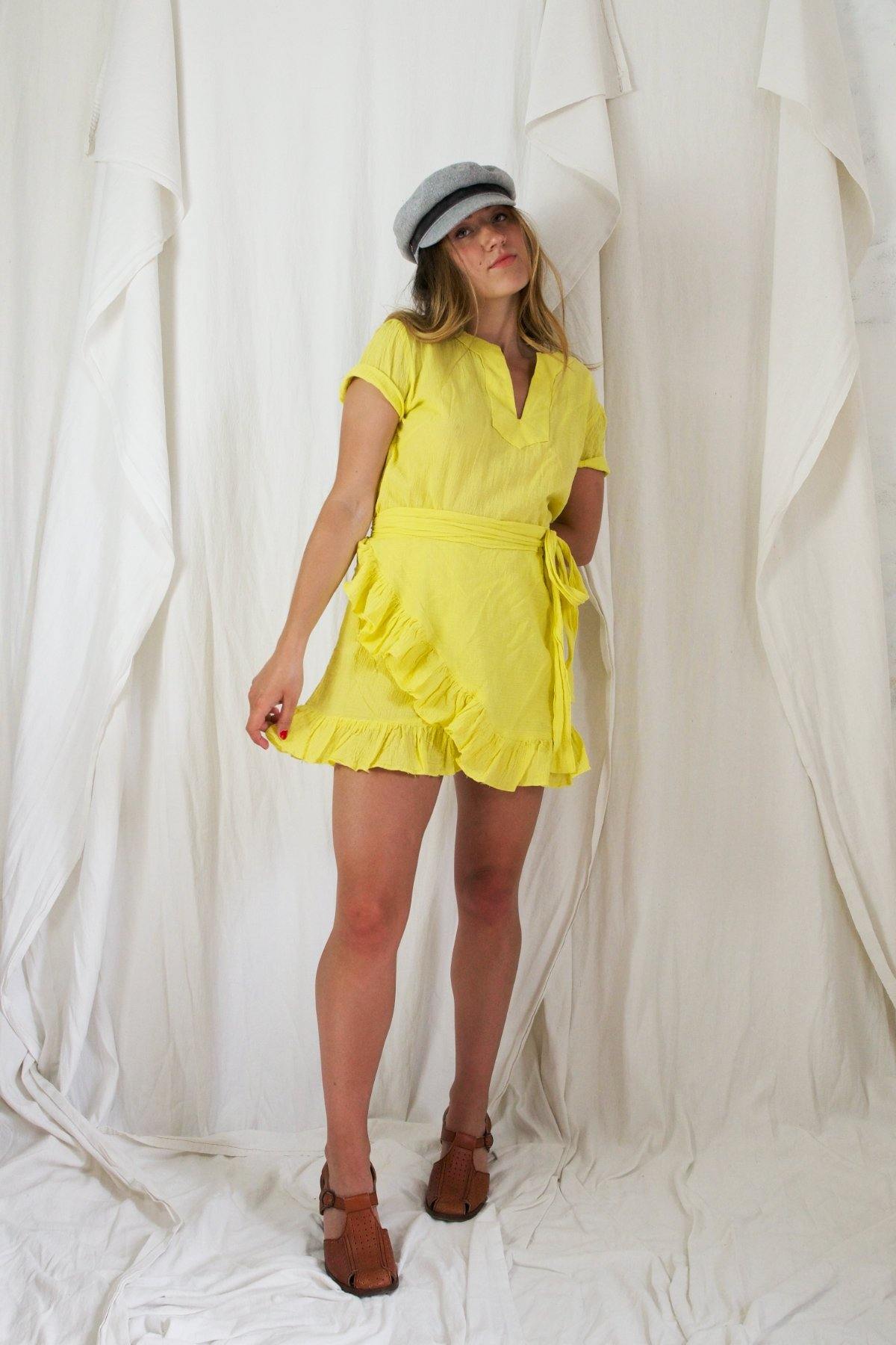 Vintage Canary Wrap Ruffle Dress – therapi