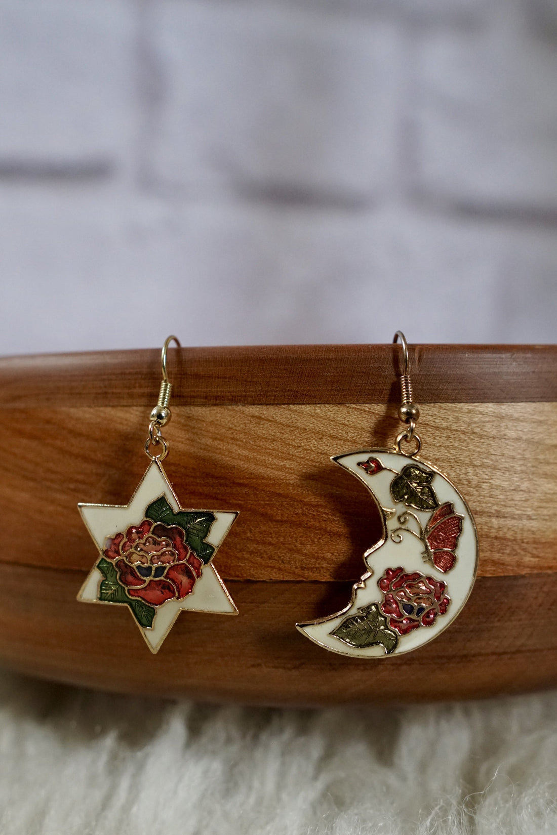 Vintage Cloisonne Celestial Earrings-closiTherapi | vinTage