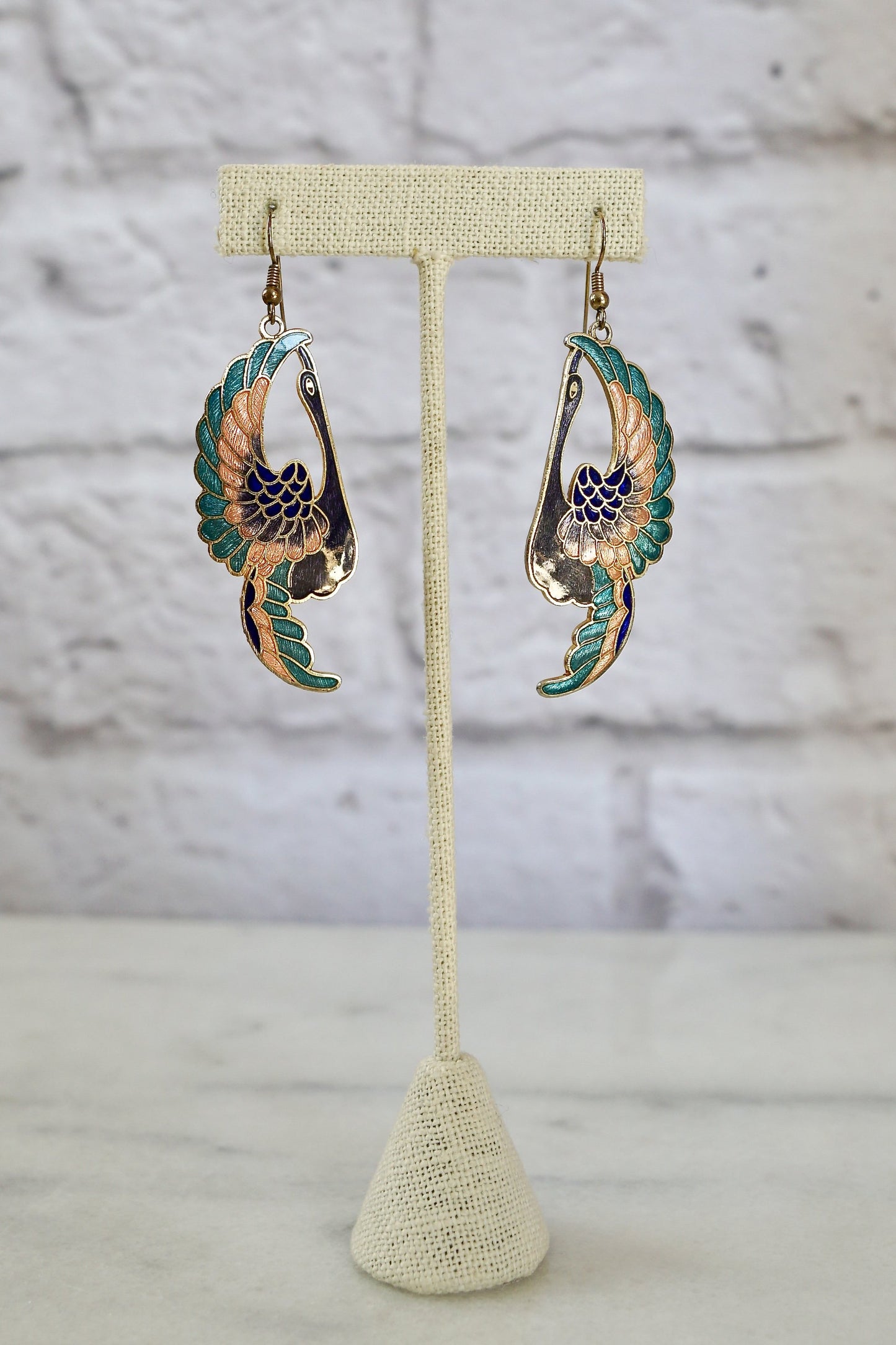 Vintage Cloisonne Swan Earrings-closiTherapi | vinTage