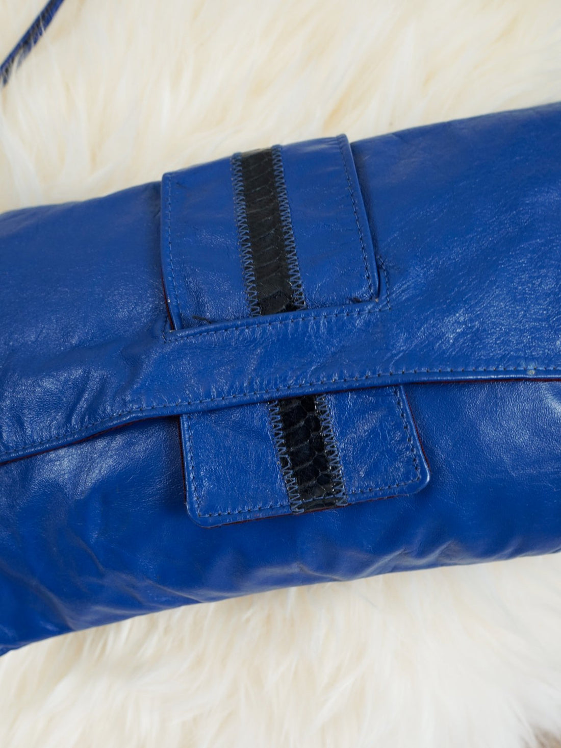 Vintage Cobalt Snakeskin Leather Bag-closiTherapi | vinTage