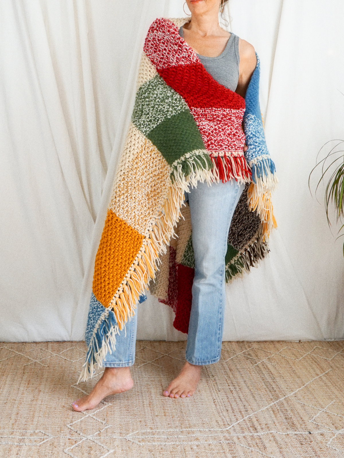 Vintage Colorblock Handknit Fringe Blanket-closiTherapi | vinTage