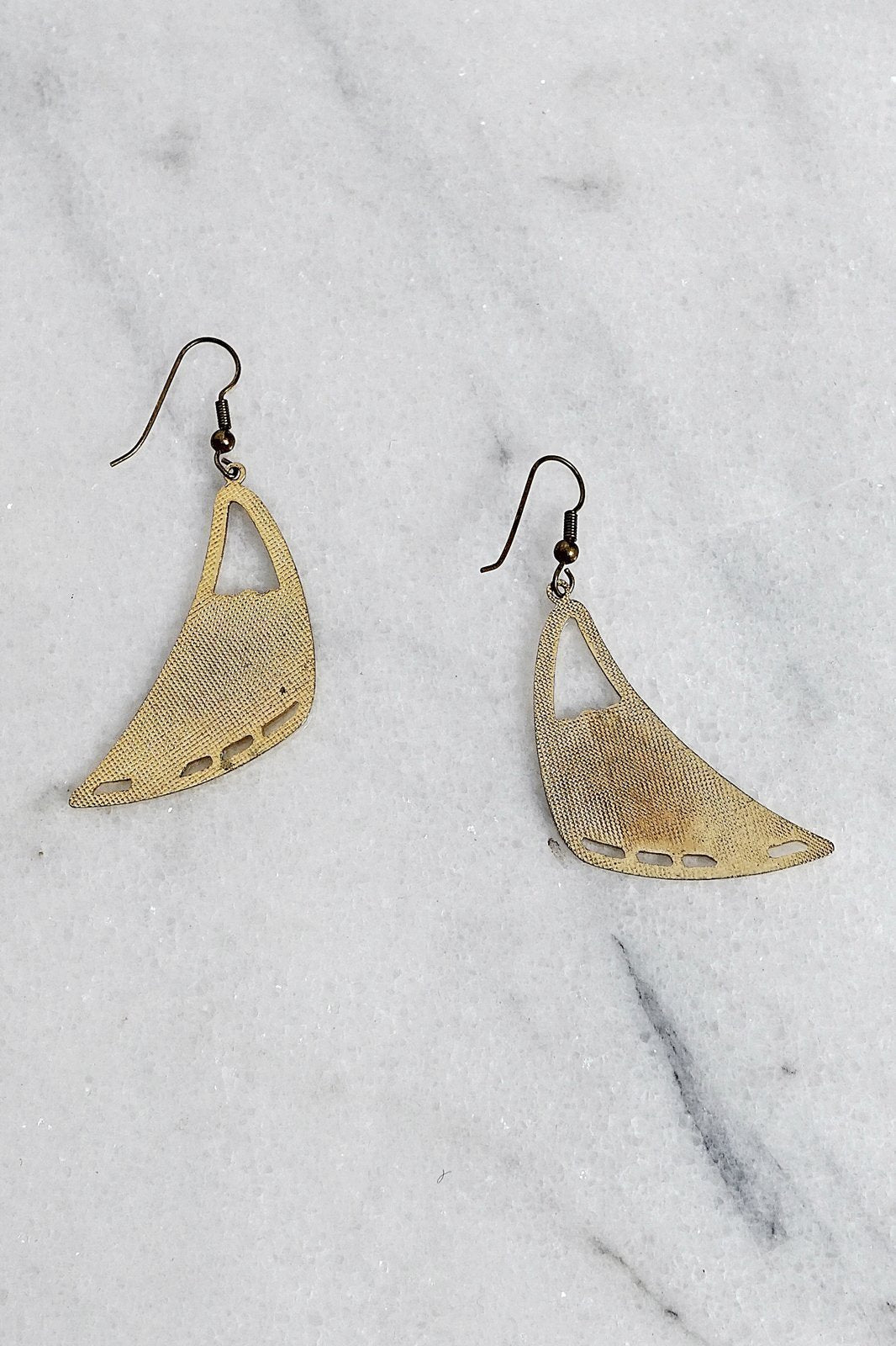 Vintage Crescent Cloisonne Earrings-closiTherapi | vinTage