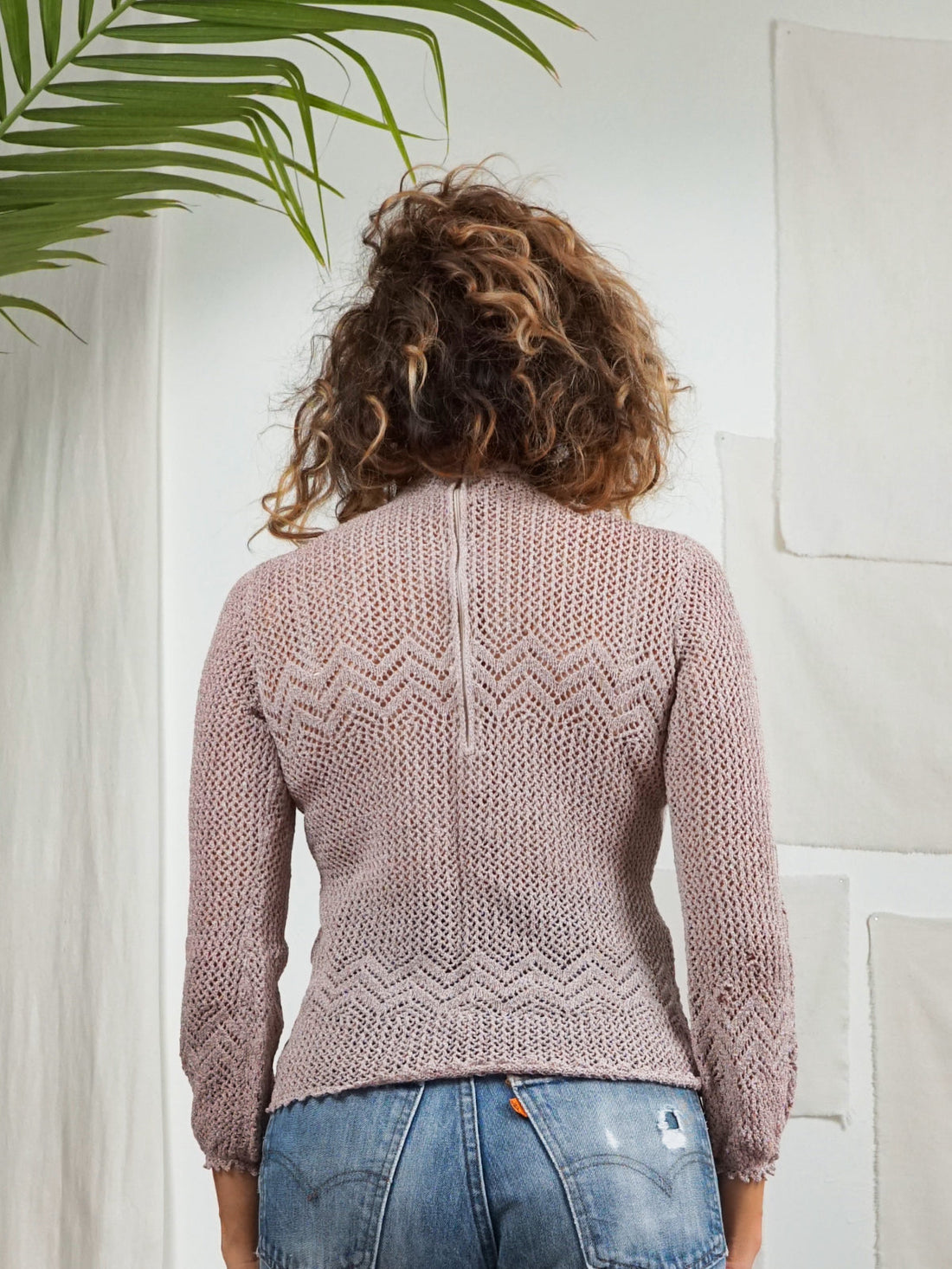 Vintage Crochet Jeweled Neck Top-closiTherapi | vinTage