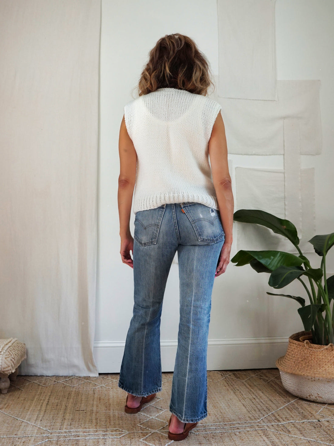 Vintage Crochet Pearl Button Sweater Vest-closiTherapi | vinTage