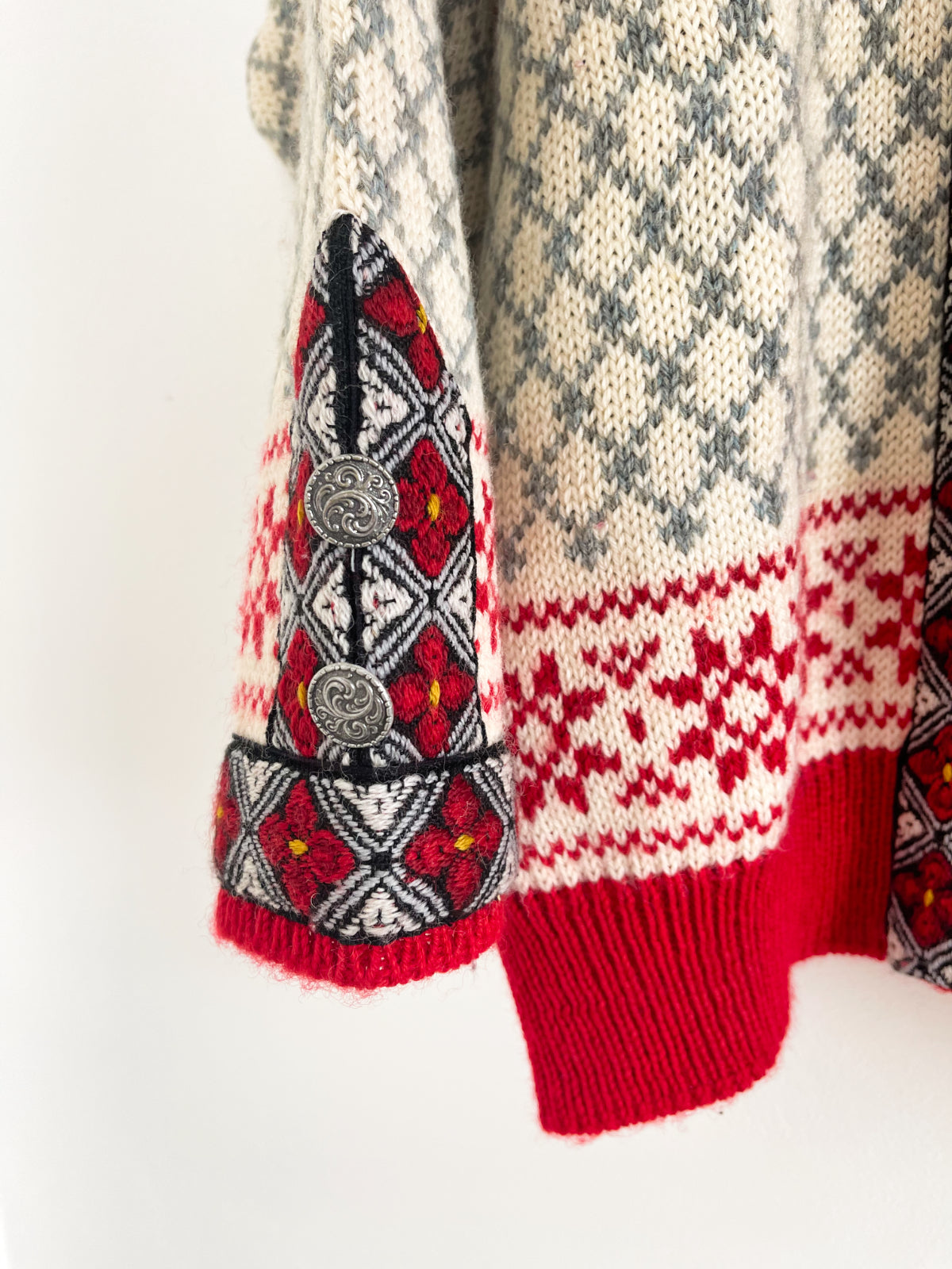 Vintage dale of norway sweaters deals