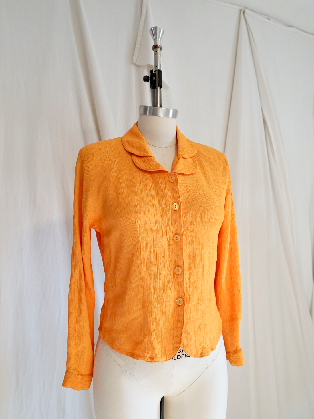 Vintage Dandelion Yellow Crinkle Blouse-closiTherapi | vinTage