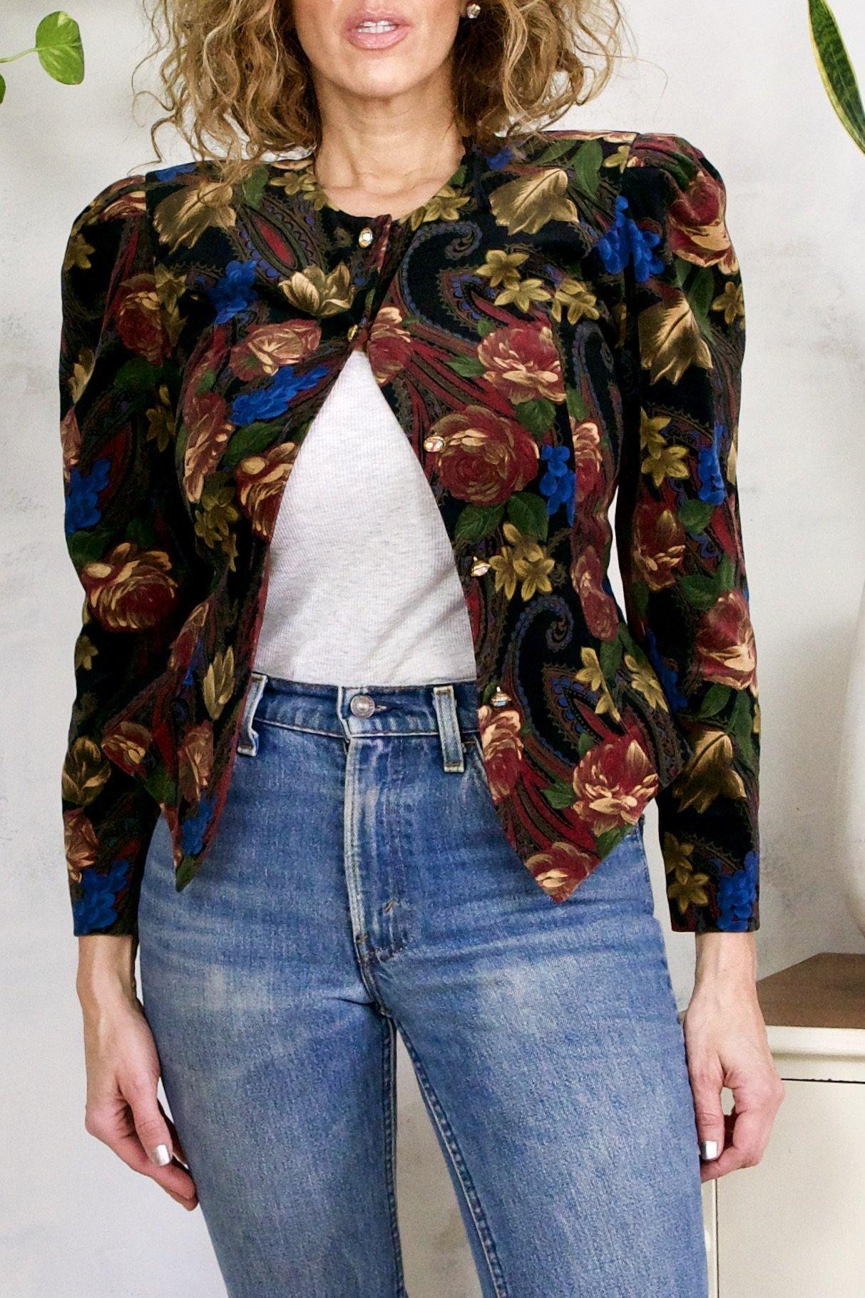 Vintage Dark Velvet Floral Blazer-closiTherapi | vinTage
