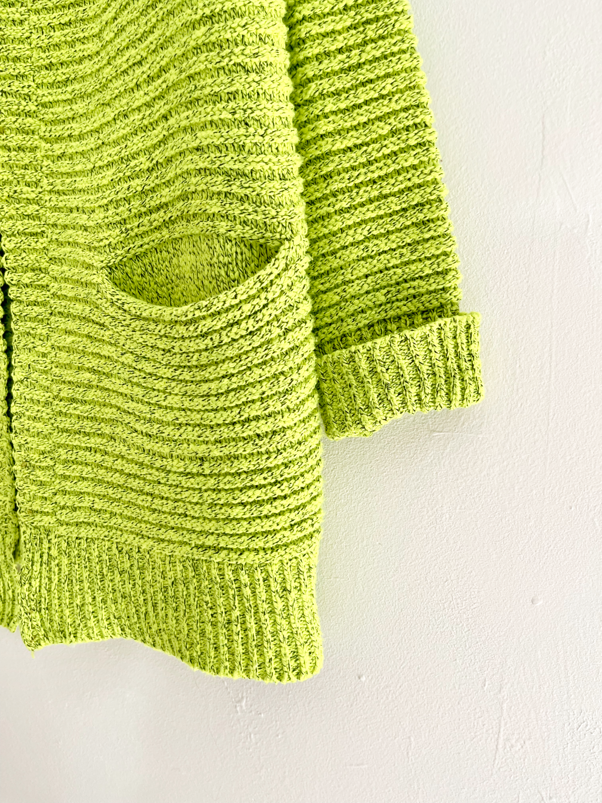 Vintage Day-Glo Green Ribbed Sweater-closiTherapi | vinTage