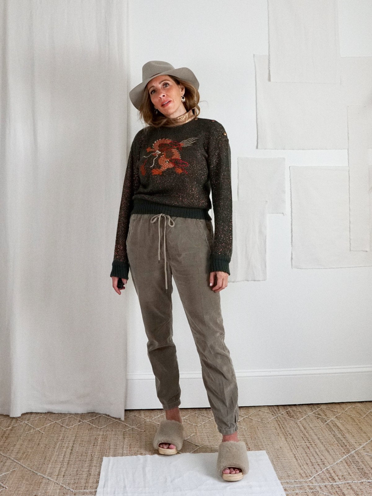 Vintage Dragon Metallic Leather Sweater-closiTherapi | vinTage