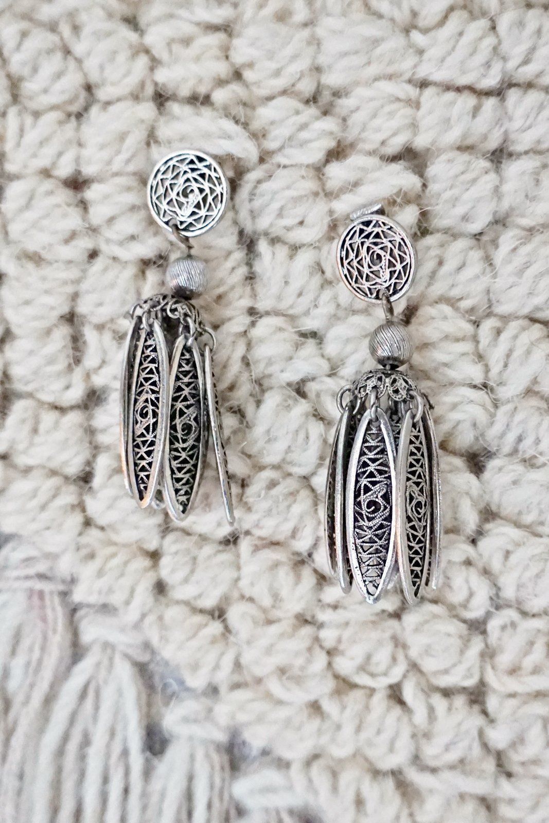 Vintage Dreamcatcher Silver Dangle Earrings-closiTherapi | vinTage