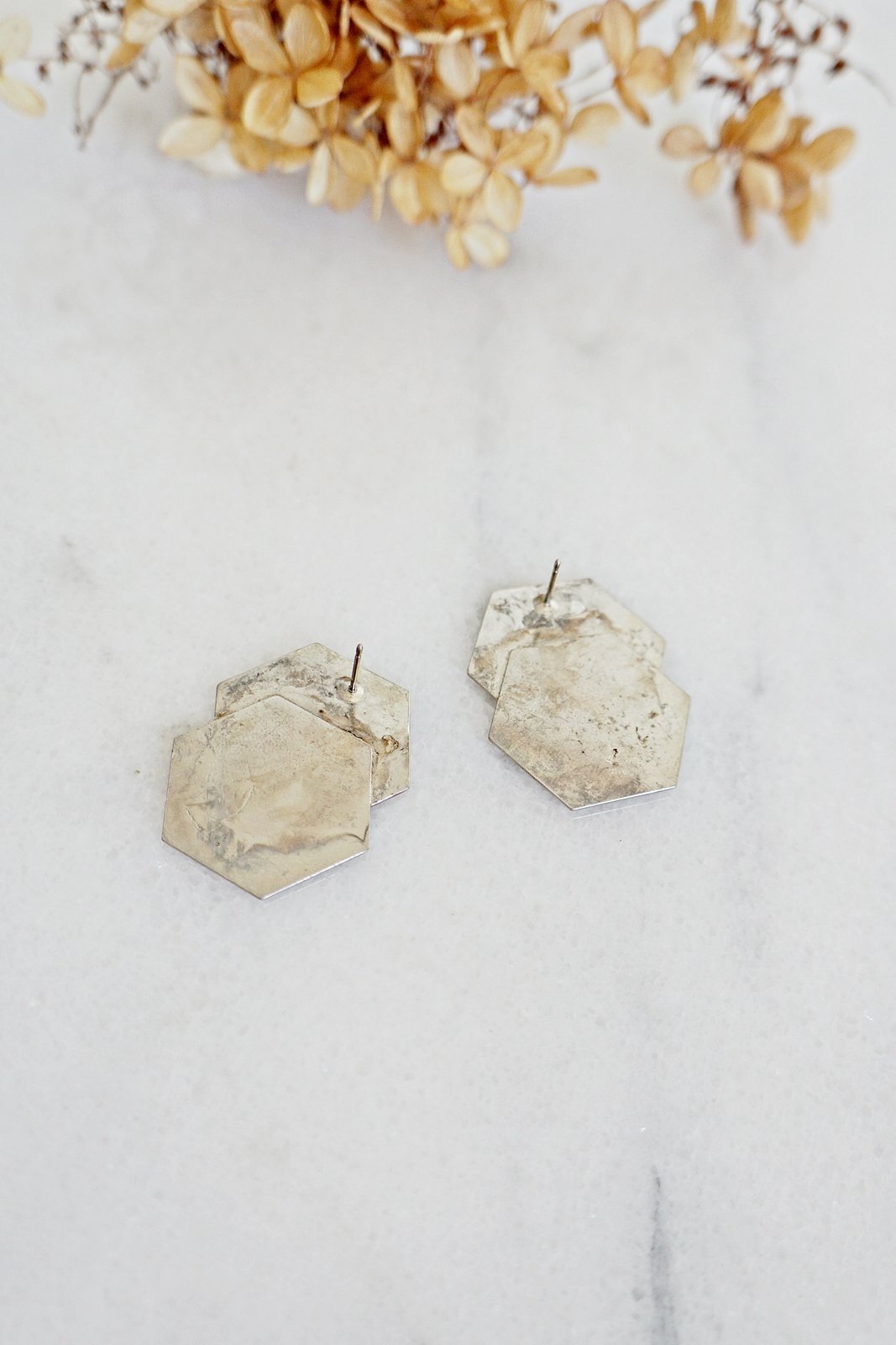 Vintage Dual Hexagon Enamel Earrings-closiTherapi | vinTage