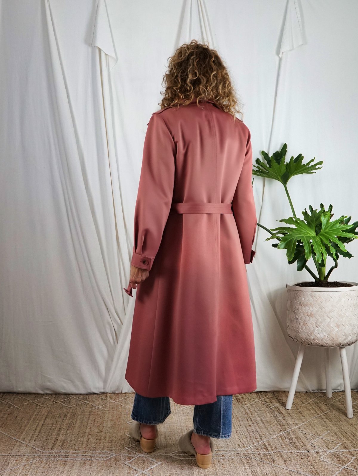 Vintage Dusty Rose Belted Trench Coat-closiTherapi | vinTage