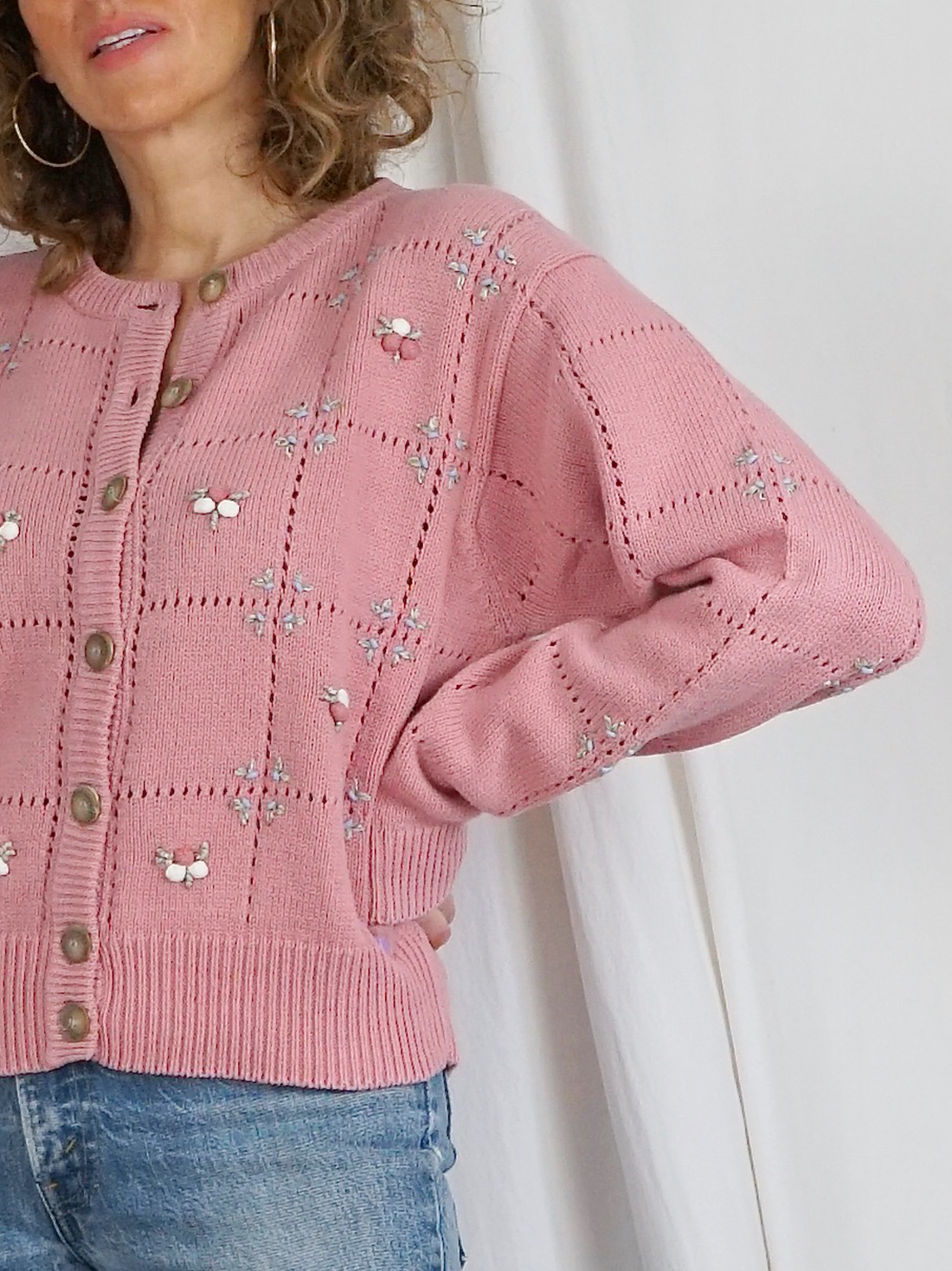 Vintage Dusty Rose Embroidered Sweater-closiTherapi | vinTage